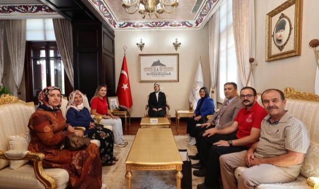 Afyonkarahisar Valisi, Ardahanlı kadın üreticileri ağırladı