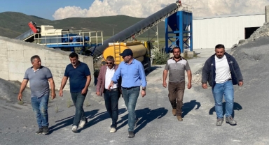 İl Özel İdaresi Yetkilileri Göle İlçesindeki Asfalt Çalışmalarını İnceledi