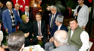 Vali Çiçek, Zafer Bayramı resepsiyonu verdi