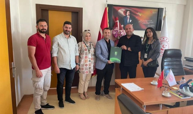 Yeşilay'dan Engelsiz Yaşam Merkezi'ne Anlamlı Ziyaret