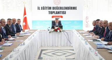 Bakan Tekin, Sinop'ta İl Eğitim Değerlendirme Toplantısına Katıldı