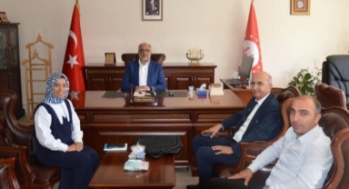 Müftü Karadeniz, TDV ve Kars Kitap Evi Yetkililerini Ağırladı