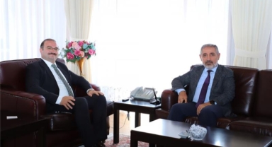 Prof. Dr. Biber’den Hacımüftüoğlu’na Hayırlı Olsun Ziyareti