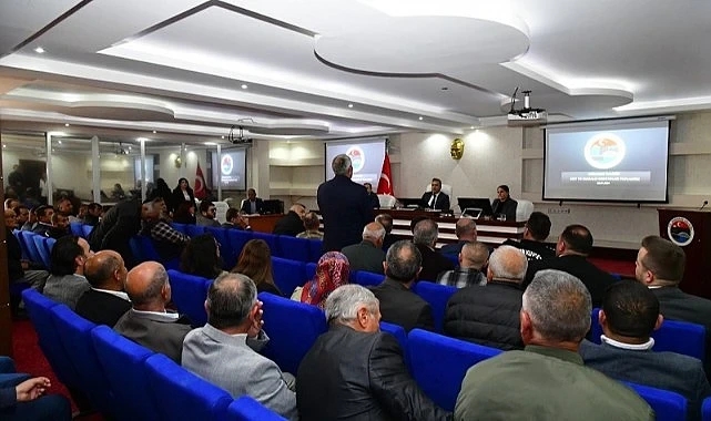 Vali Çiçek, Muhtarlarla Bir Araya Geldi