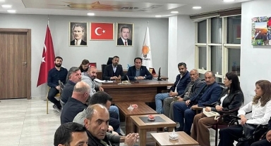 AK Parti Ardahan İl Teşkilatı Haftalık Toplantısını Gerçekleştirdi
