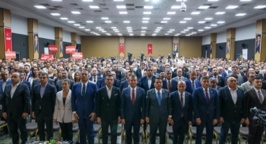 Başkan Budak, CHP'nin Esenyurt'taki programına katıldı
