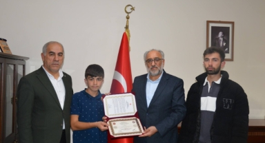 Hafızlık Kursu Mezunları Belgelerini Aldı