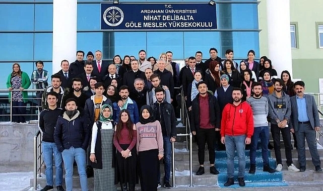 TÜBİTAK'tan üniversiteye burs desteği