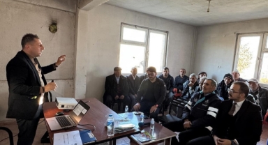 Ardahan'da Çiftçilere Yeni Destekleme Modeli Anlatıldı