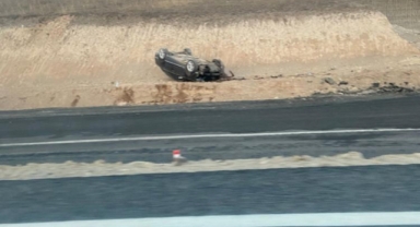 Ardahan’da yoldan çıkan otomobilin sürücüsü yaralandı