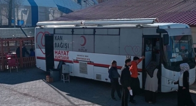 Ardahan İl Milli Eğitim Müdürlüğü’nden Kan Bağışı Etkinliği!