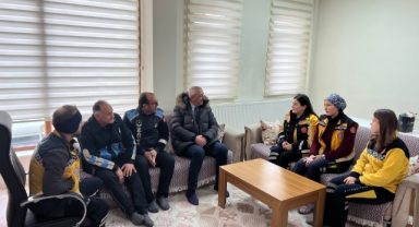 Başkan Budak’tan Hastalara Moral Ziyareti