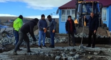 Damal Belediyesi’nden Ara Sokaklarda Kilit Parke Çalışması