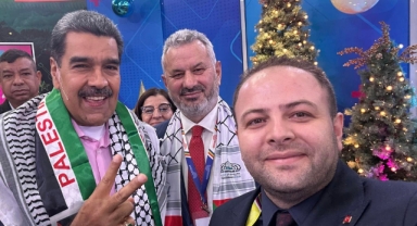 Vekil Koç'dan, Maduro ile selfie