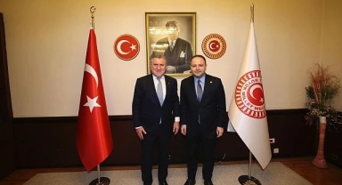 Vekil Koç, Gençlik ve Spor Bakanı Osman Aşkın Bak’ı ziyaret etti