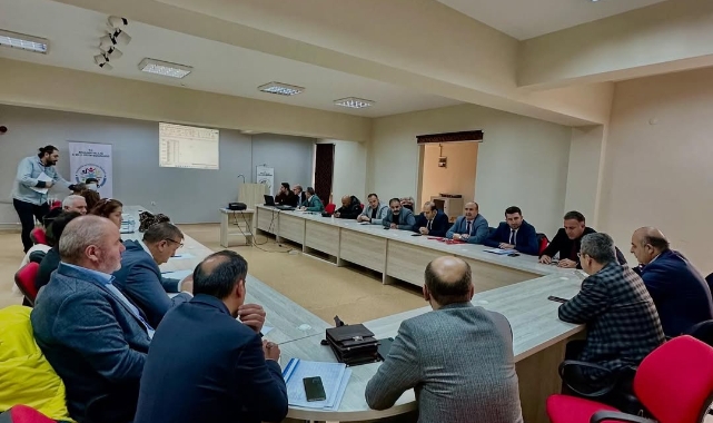 Ardahan’da Mesleki Eğitim Değerlendirme Toplantısı Gerçekleştirildi