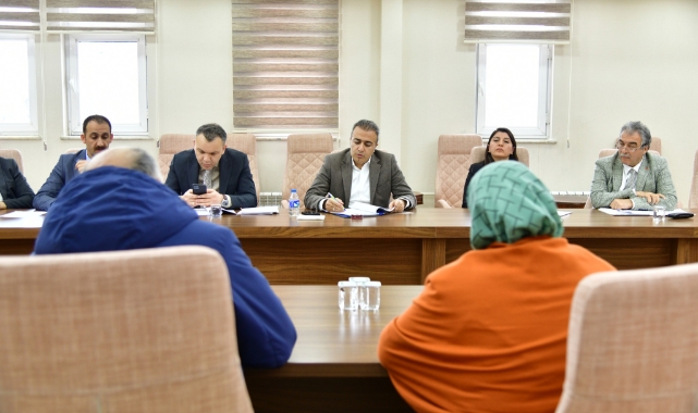 Vali Çiçek, Vatandaşları Dinlemeye Devam Ediyor