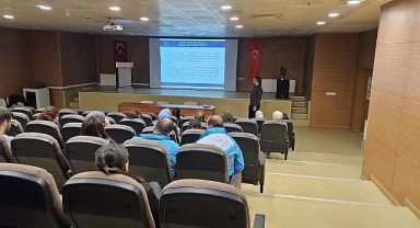 Ardahan’da Koruyucu Aile Hizmetleri Eğitimi Düzenlendi