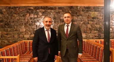 Ardahan Üniversitesi Rektörü Mehmet Biber’e Veda Yemeği Düzenlendi