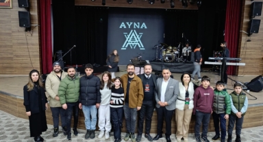 Başarılı Öğrencilere AYNA Konseriyle Ödül