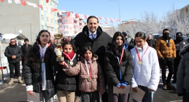 CHP Milletvekili İncesu, Ardahan’ın Kurtuluş Törenine Katıldı