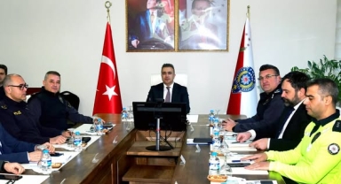 Vali Çiçek Başkanlığında Güvenlik Toplantısı Yapıldı