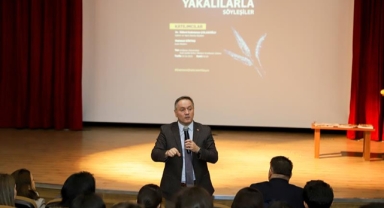 Yeşil Yakalılarla Söyleşiler Etkinliği Düzenlendi