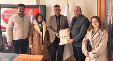 Yeşilay Ardahan Şubesi'nden Hanak İlçe Milli Eğitim Müdürü'ne Ziyaret