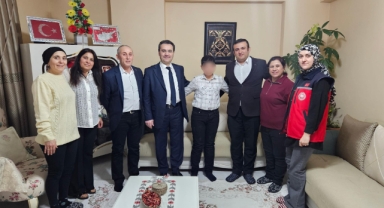 Bakanlık Yetkilileri Koruyucu Aileleri Ziyaret Etti