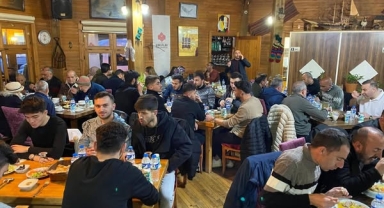 İl Müftüsü Karadeniz, Huzurevi Sakinleriyle İftar Yaptı