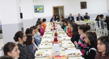 Kaymakam Efe Kılıç Öğrencilerle İftar Programında Buluştu