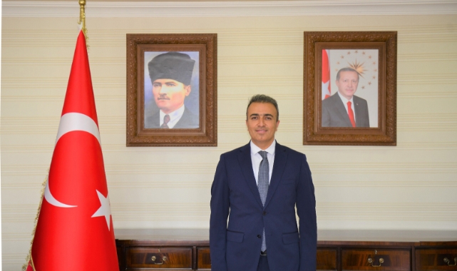 Vali Çiçek, 8 Mart Dünya Kadınlar Gününü kutladı