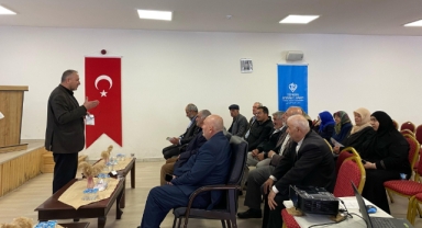 Ardahan’da Hac Yolcularına Bilgilendirme Semineri Düzenlendi
