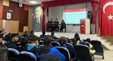 Gençler AR-GE Panelinde Bilgilendi