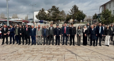 Hanak'ta 23 Nisan Coşkusu