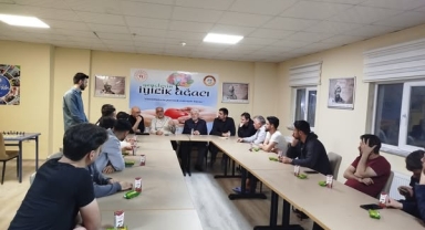 İl Müftüsü Adem Karadeniz Üniversiteli Gençlerle Buluştu