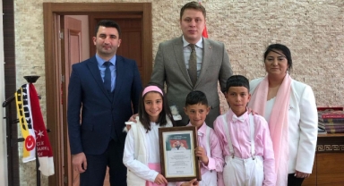 Kaymakam Meram, 23 Nisan’da Makamını Miniklere Devretti