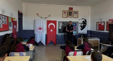 Öğrencilere Veteriner Hekimlik Mesleği Tanıtıldı