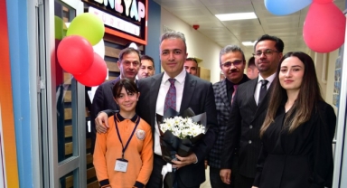Vali Çiçek’ten DENEYAP Atölyesine Ziyaret