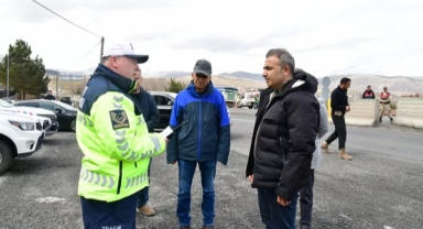 Vali Çiçek, Trafik ve Asayiş Uygulama Verilerini Açıkladı