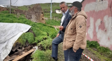 Aşırı Yağış Ağırı Çökertti, Hayvanlar Telef Oldu