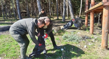 Cemal Tural Parkı’nda Temizlik Seferberliği