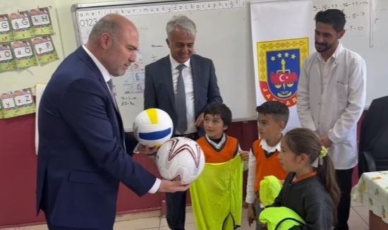 İl Özel İdaresi’nden Öğrencilere Çifte Destek