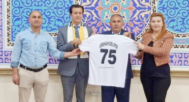 Rektör Emiroğlu'ndan Kura Spor'a Destek Mesajı