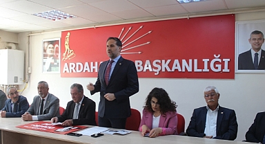CHP'den İktidara Sert Çıkış: Millet Geçim Derdinde, Siz Rövanş Peşinde!