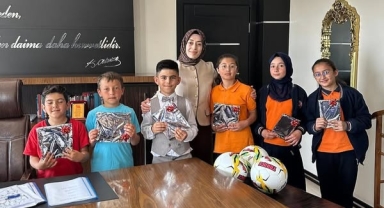 Kaymakam Elif Meram, Öğrencileri Makamında Ağırladı