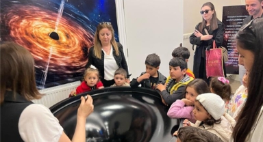 Miniklerden Uzay Yolculuğu: Planetaryumda Bilimle Tanıştılar