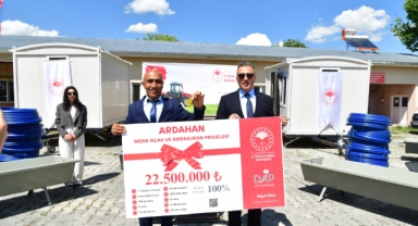 Vali Çiçek, Mera Projesi Kapsamında Anahtar Teslimi Yaptı