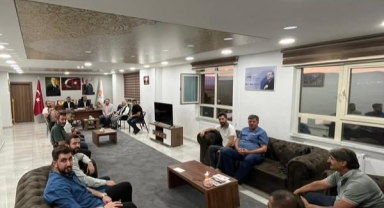 AK Parti'den İstişare Toplantısı