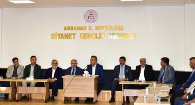 Ardahan’da Eğitime Destek Platformu Toplantısı Gerçekleştirildi